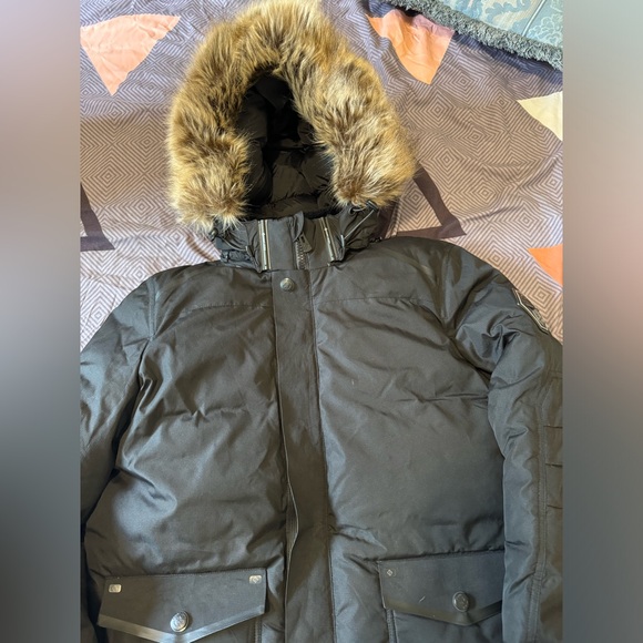 Point Zero Winter Jacket with resistance till -40. Bought last year. Never worn. - Picture 1 of 3